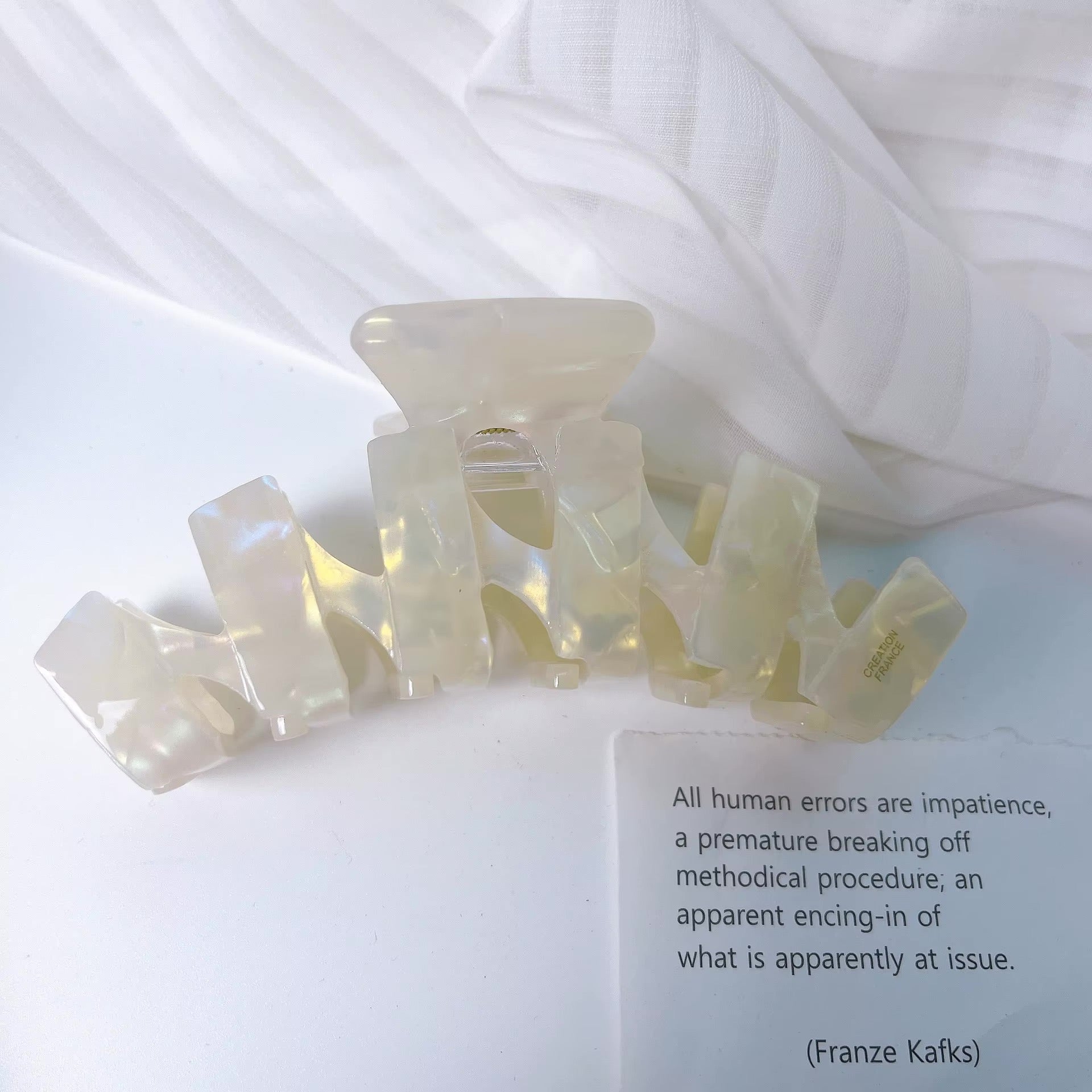 TerraTress Claw Clip